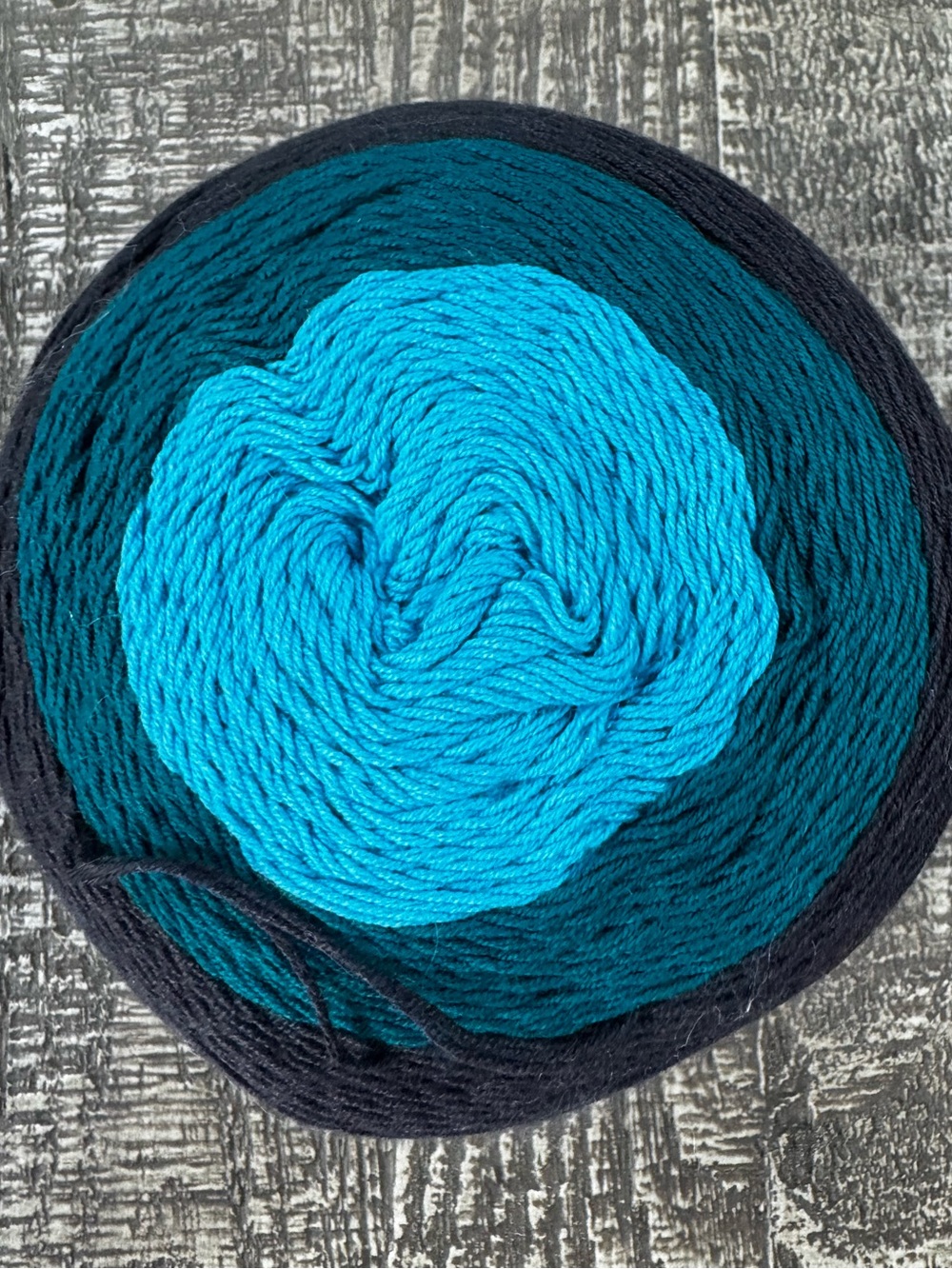 Red Heart It’s A Wrap Aqua & Teal Gradient Wall Art Yarn Mandala